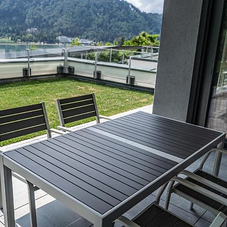 Top 5 Alpe Maritima - Traumhafte Ferienwohnung Mit Seeblick Und Bergkulisse Am Ossiacher See Annenheim Esterno foto